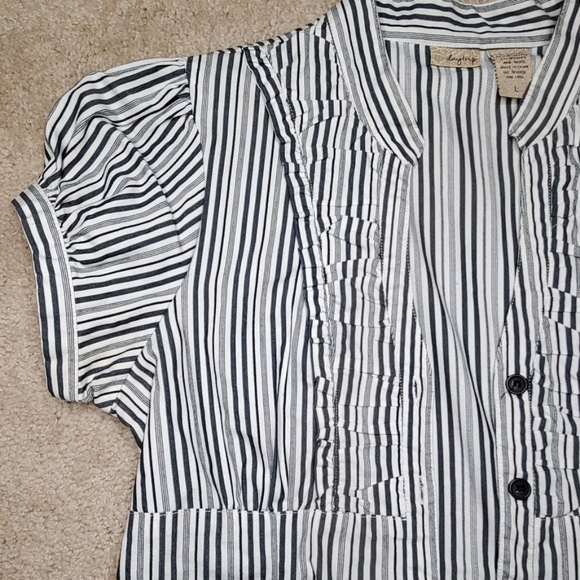 Button Up Shirt - Picture 3 of 3